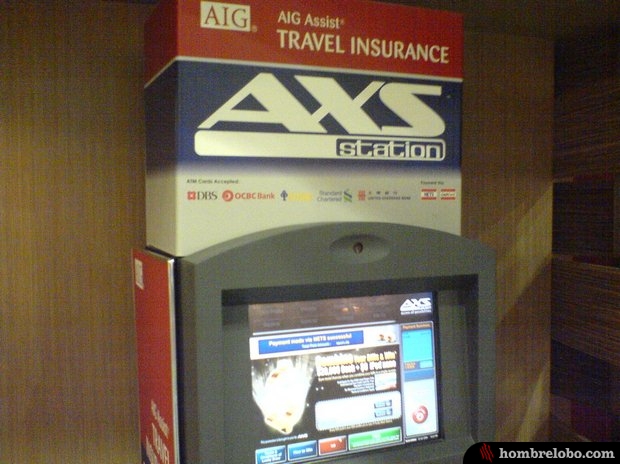 Idea de negocio: máquina de venta de seguros de viajes en el aeropuerto seguros Idea de negocio: máquina de venta de seguros de viajes en el aeropuerto