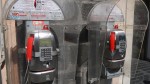 Teléfonos públicos en la calle